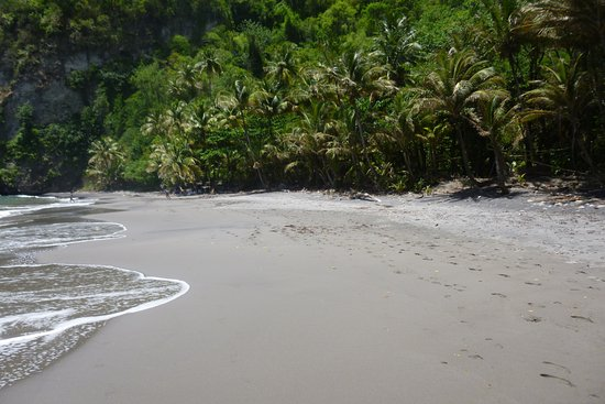 Plages secrètes de la Martinique Anse aux galets